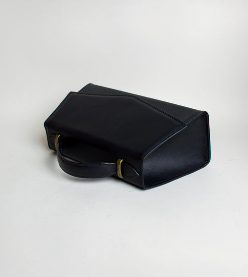 Audrey Waxy Black